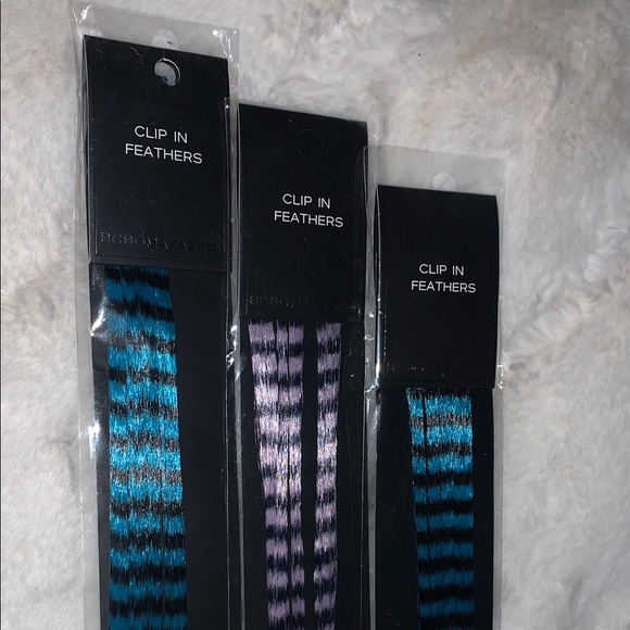BCBGMaxAzria Other - BCBG Clip-In Feather Hair Extensions - Blue and Lavender